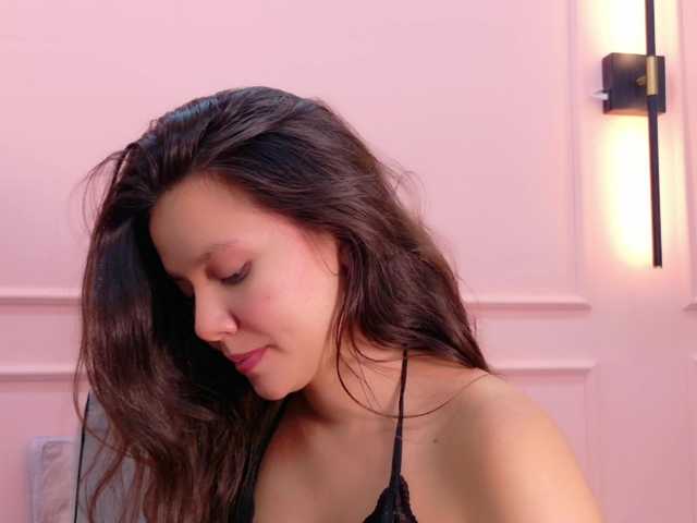 RubyScarlett's BongaCams show and profile