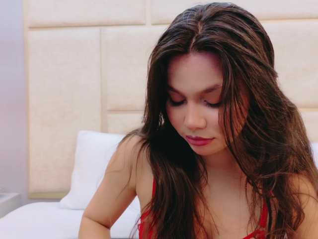 RubyScarlett's BongaCams show and profile