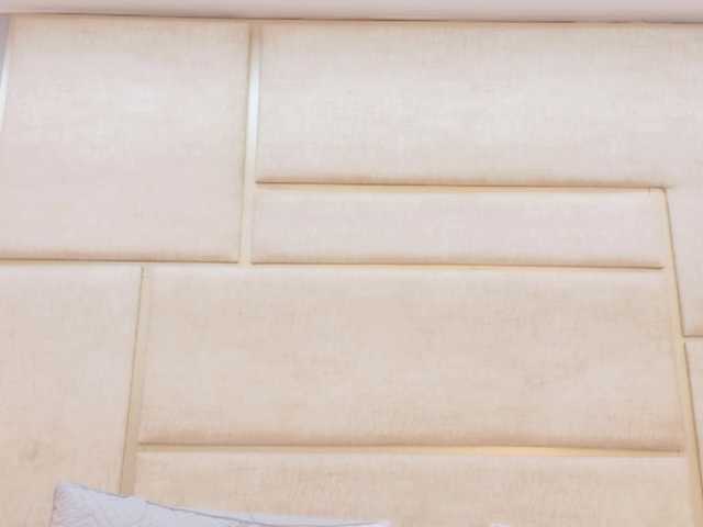 RubyScarlett's BongaCams show and profile