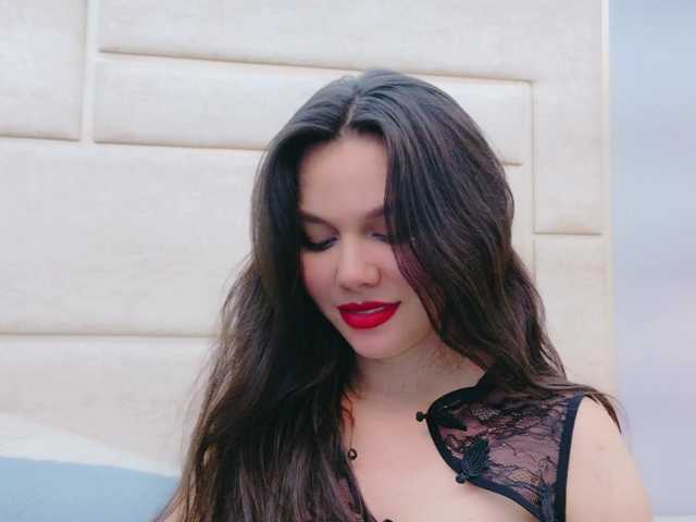 RubyScarlett's BongaCams show and profile