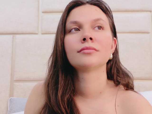 RubyScarlett's BongaCams show and profile