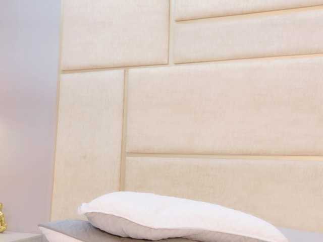 RubyScarlett's BongaCams show and profile