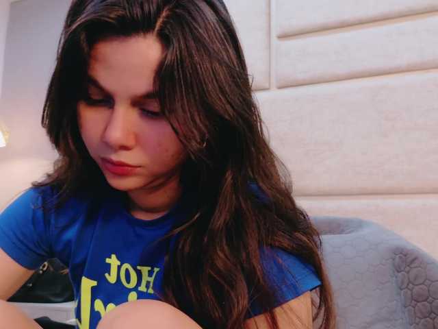 RubyScarlett's BongaCams show and profile