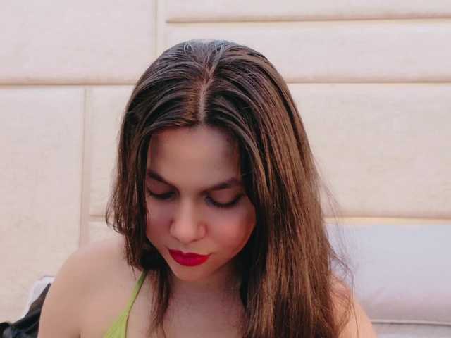 RubyScarlett's BongaCams show and profile