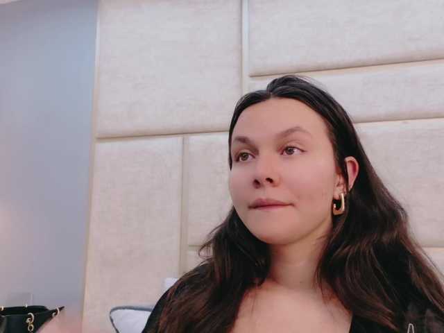 RubyScarlett's BongaCams show and profile