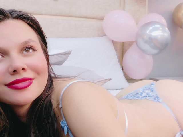 RubyScarlett's BongaCams show and profile