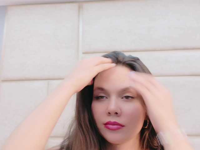 RubyScarlett's BongaCams show and profile