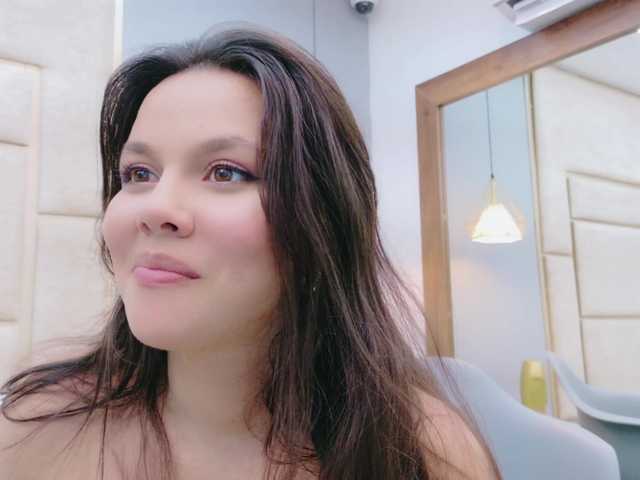 RubyScarlett's BongaCams show and profile