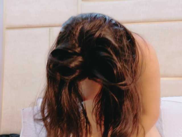 RubyScarlett's BongaCams show and profile