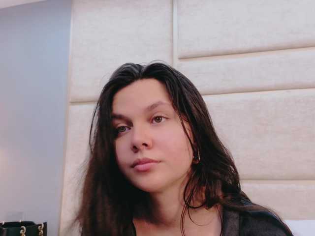 RubyScarlett's BongaCams show and profile