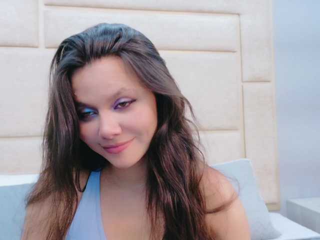 RubyScarlett's BongaCams show and profile