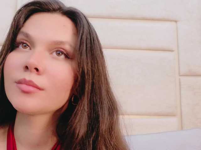 RubyScarlett's BongaCams show and profile