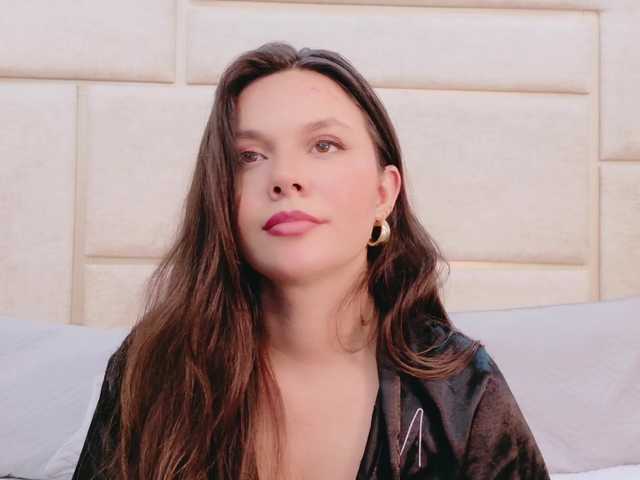 RubyScarlett's BongaCams show and profile