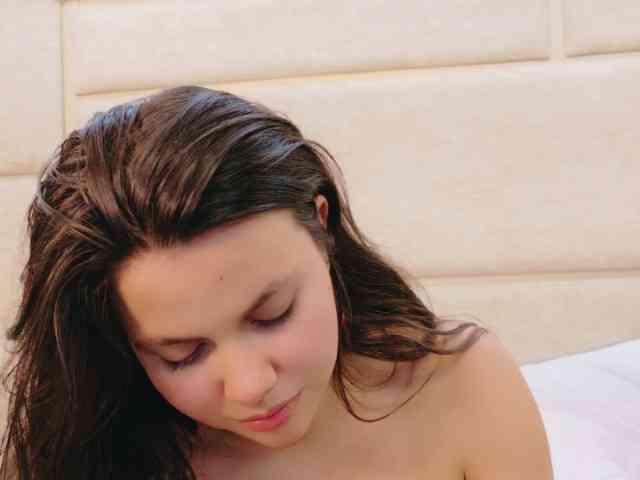 RubyyScarlett webcam