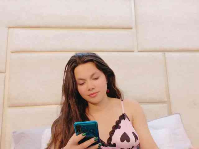 RubyyScarlett webcam