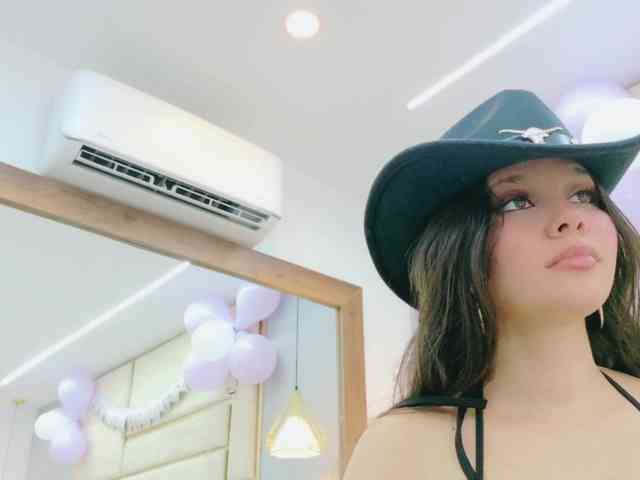 CarolinaVega webcam
