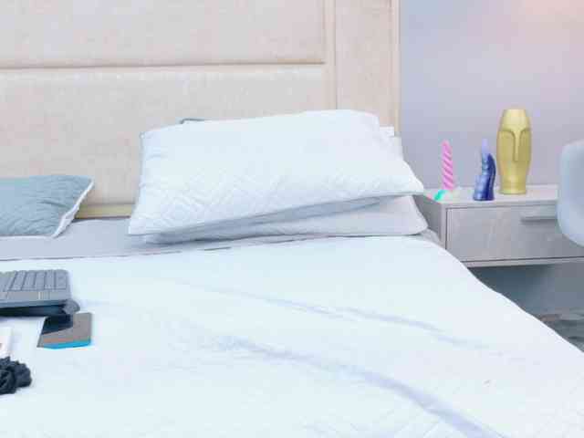 RubyScarlett RubyScarlett