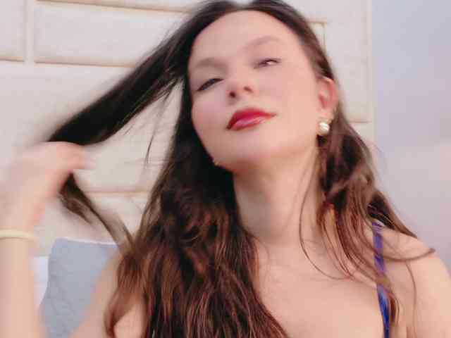 RubyScarlett Live Webcam on BongaCams