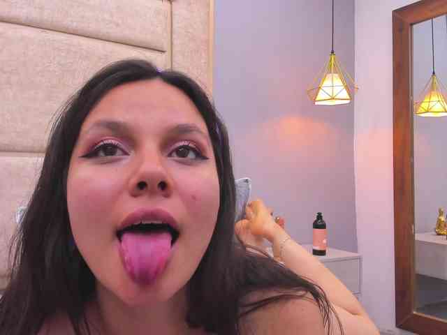CarolinaVega webcam