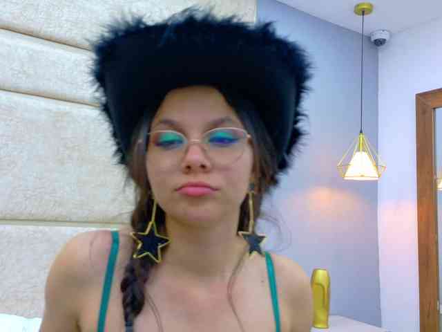 CarolinaVega webcam