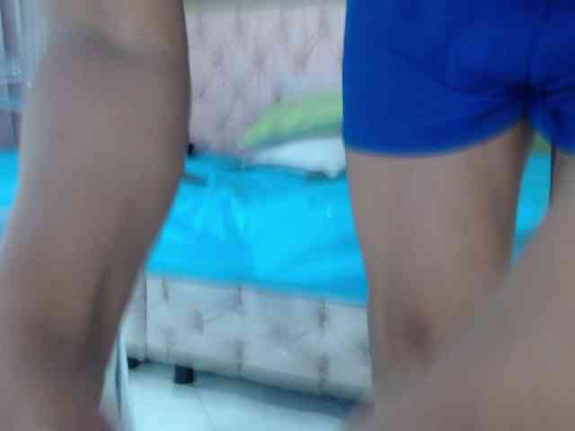 LuciaSpear webcam