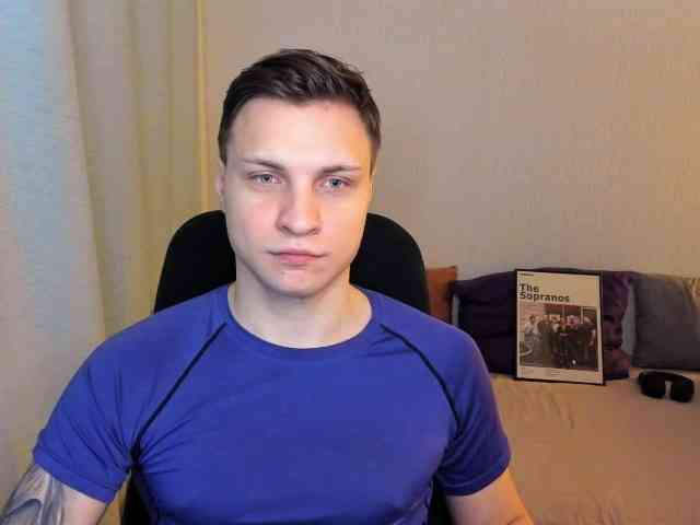 AlexPolo Live Webcam on BongaCams