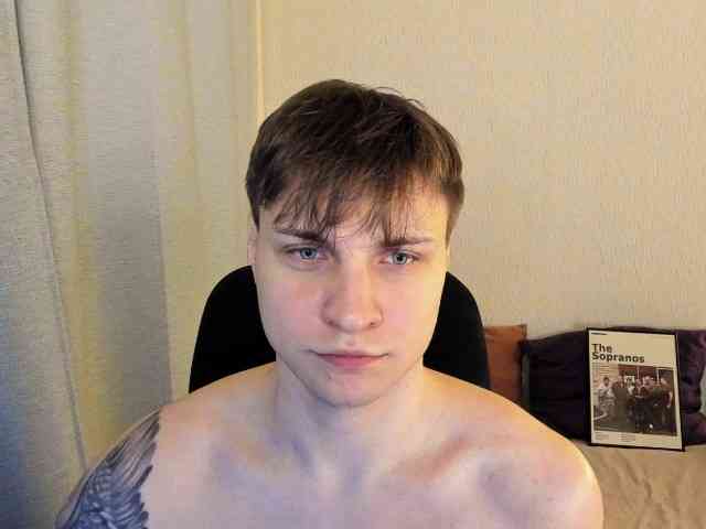 AlexPolo Live Webcam on BongaCams