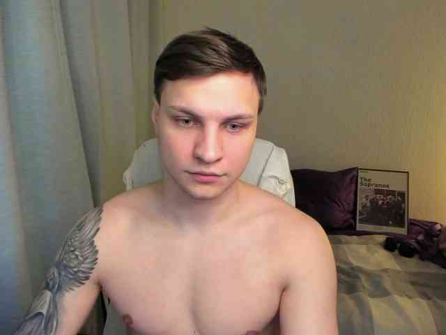 AlexPolo Live Webcam on BongaCams