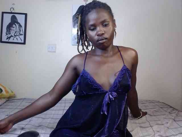 Ebony-slut