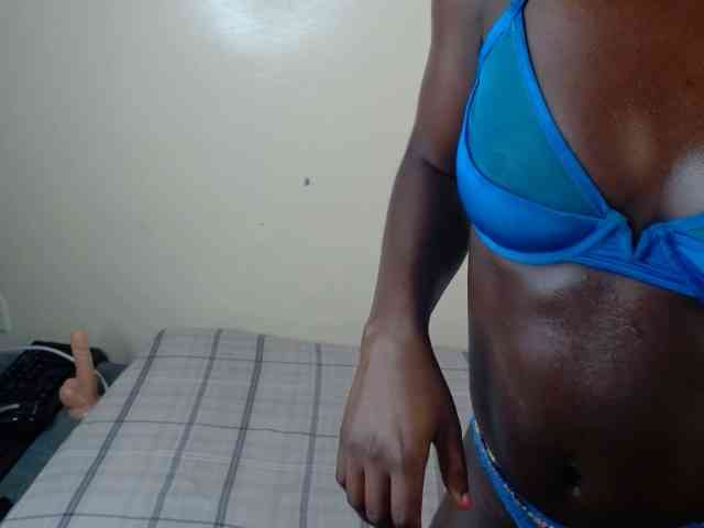 Ebony-slut webcam