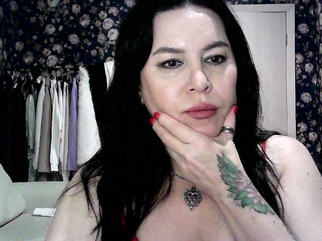 MonicaMiaa's BongaCams show and profile