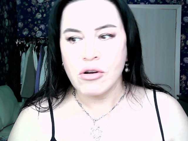 MonicaMiaa's BongaCams show and profile