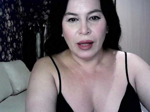 MonicaMiaa's BongaCams show and profile