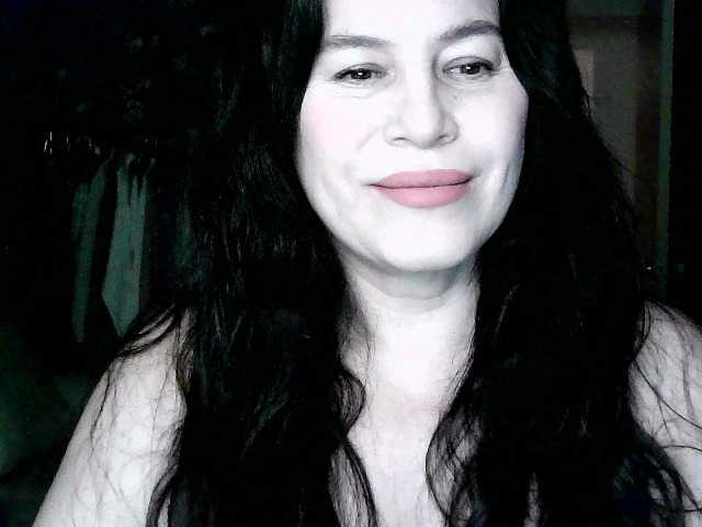 MonicaMiaa's BongaCams show and profile