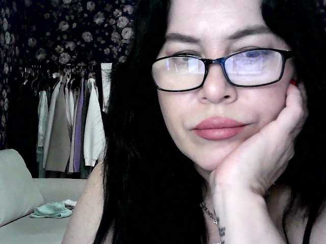 MonicaMiaa's BongaCams show and profile