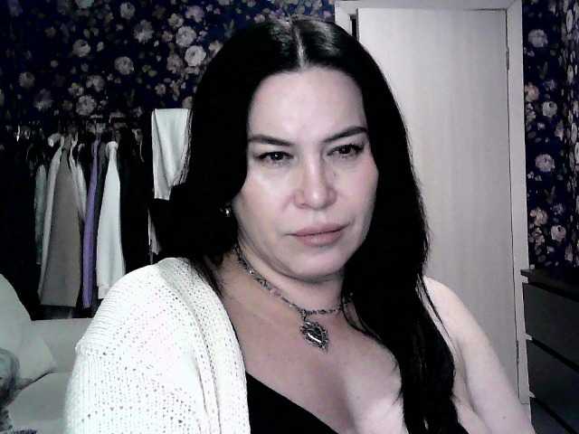MonicaMiaa's BongaCams show and profile