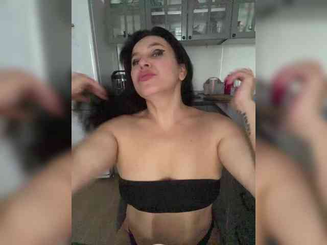 live chat online MonicaMiaa