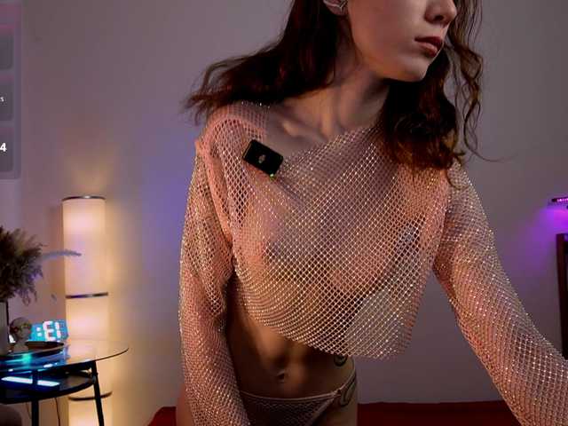 AliceSlim's BongaCams show and profile