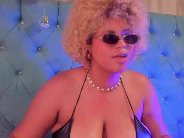 Lolalicious webcam