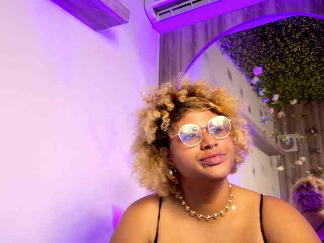 Lolalicious webcam