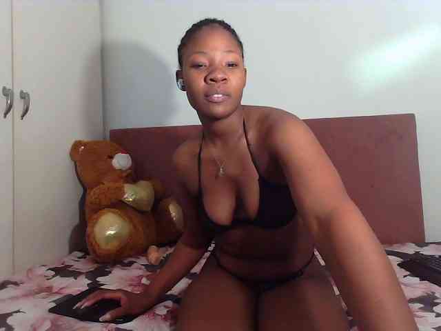 CoconutCutey webcam