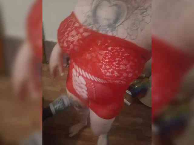 AliceFoxy777 webcam