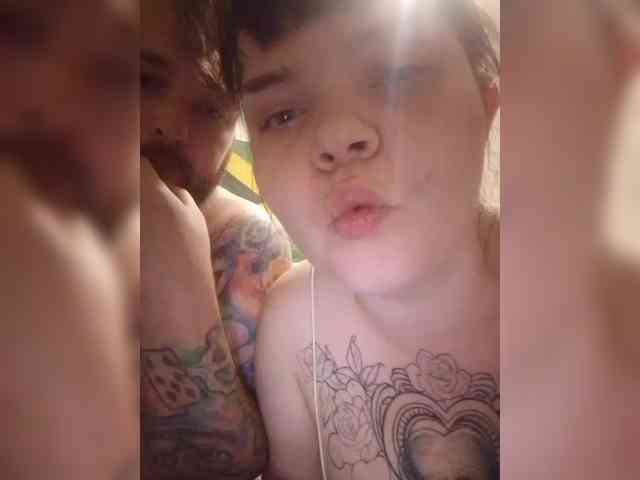 adult videochat AliceFoxy777