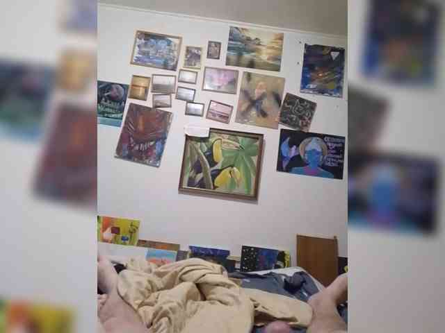 AliceFoxy777 webcam