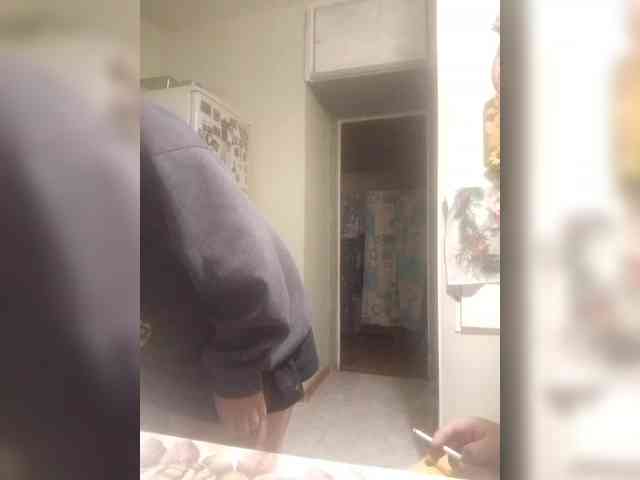 free chatting AliceFoxy777
