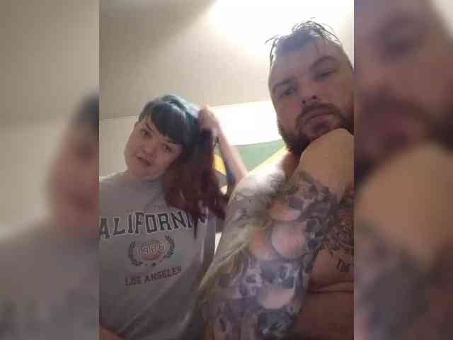AliceFoxy777 webcam