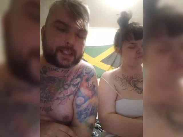 AliceFoxy777 webcam