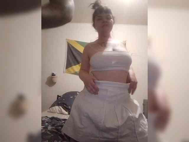 adult videochat AliceFoxy777