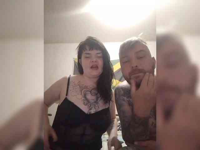 AliceFoxy777 webcam