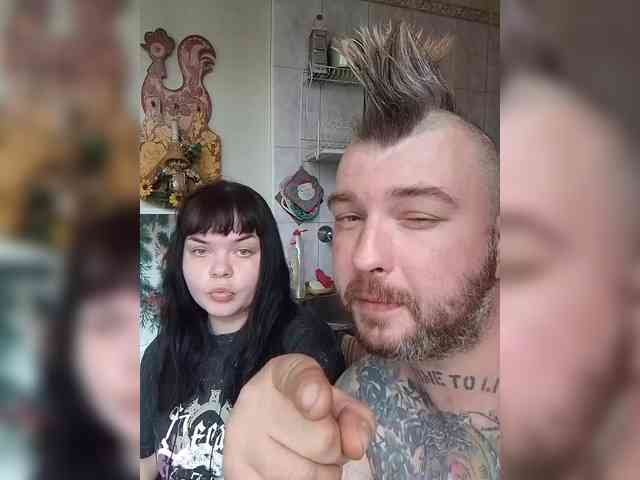 AliceFoxy777 webcam